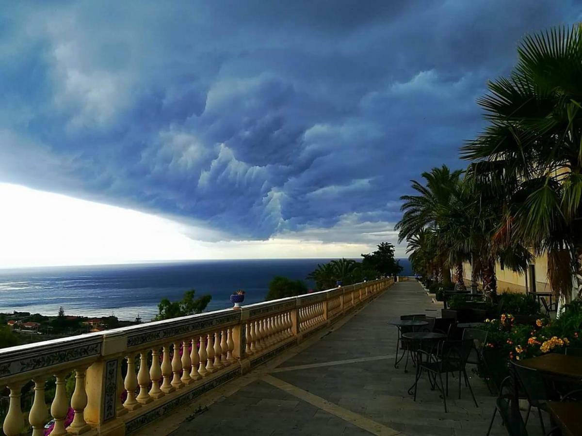 Casa Vacanze Fede Santo Stefano di Camastra Buitenkant foto